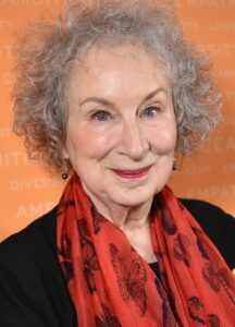 Margaret Atwood: Leven en Werk van een Literaire Legende - Romanenschrijvers