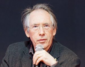 Ian McEwan: Een Diepgaande Kijk op het Leven en Werk van de Bekende Auteur - Romanenschrijvers