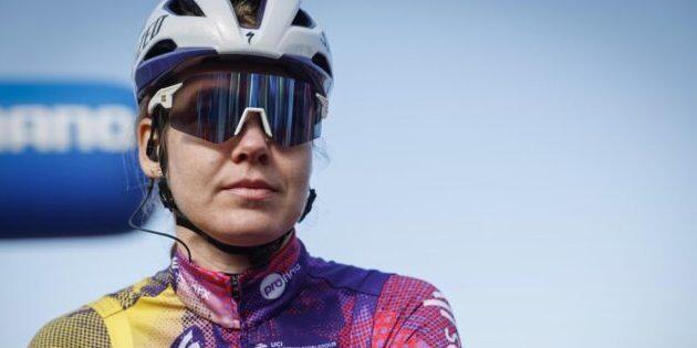 De Fascinerende Biografie van Anna van der Pijl: Leven en Werk - Educators in Jeugdliteratuur