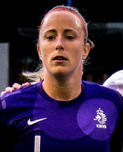 Loes Geurts: Het Inspirerende Leven van een Nederlands Sporticoon - Voetballers