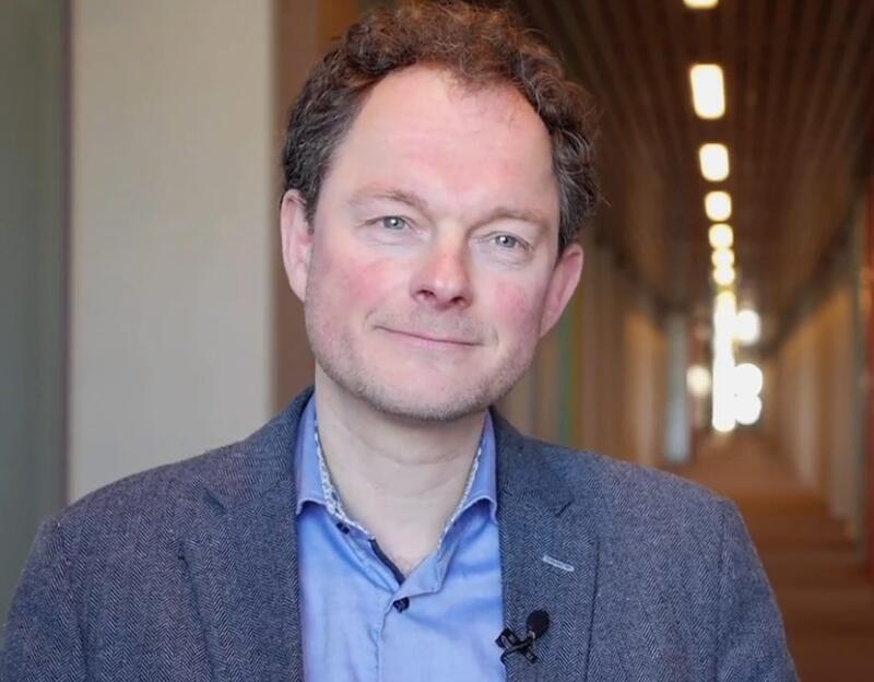 Dirk Bezemer: Een Diepgaande Biografie van de Nederlandse Econometrist - Economen