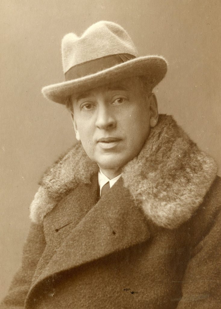 Louis Couperus: Leven en Werk van een Nederlands Literair Genie - Schrijvers en Dichters