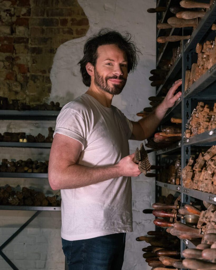 Bernard Depoorter: Het Leven en Werk van een Inspirerende Persoonlijkheid - Grafisch en Modeontwerpers