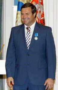 Vladimir Salnikov: De Legende van de Zwemsport - Olympische Medailles