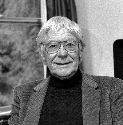 Bert Haanstra: Het Leven en Werk van een Nederlands Filmicoon - Film- en Theaterregisseurs