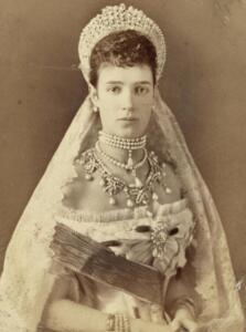 Empress Maria Feodorovna of Russia: Het Leven en de Erfenis van een Koninklijke Icon - Afstammelingen van Historische Figuren