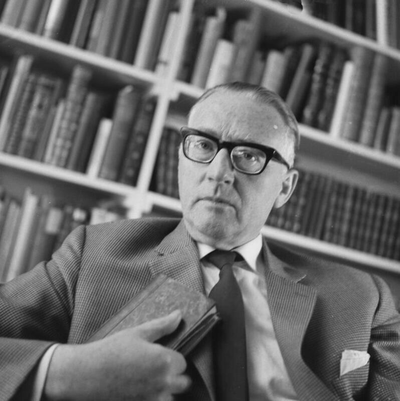 De Levensloop van Theun de Vries: Een Blik op zijn Bijdragen aan de Nederlandse Literatuur - Schrijvers en Dichters