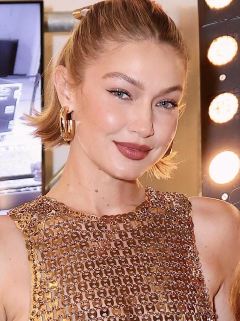 Gigi Hadid: Het Leven en de Carrière van een Mode-icoon - Modellen