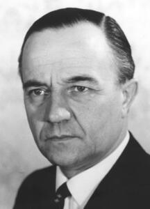 Biografie van Piet de Jong: Leven en Carrière van een Nederlands Politicus - Premiers en Presidenten