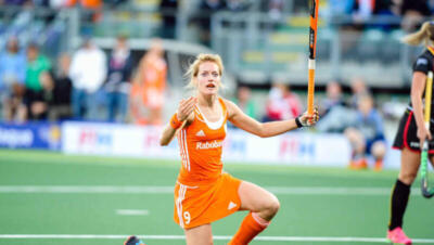Biografie van Carlien Dirkse van den Heuvel: Leven en Carrière - Hockey