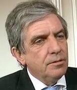 Biografie van Cees Veerman: Leven en Carrière van een Nederlands Politicus - Publieke Functionarissen