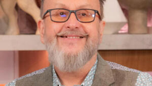 Dave Myers: Het Leven en de Carrière van de Populaire Kookheld - Gastronomische Critici