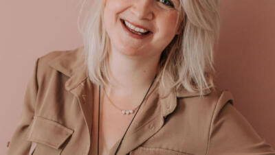 Kelly Caresse: Het Inspirerende Leven van een Opkomende Ster - Influencers en Content Creators