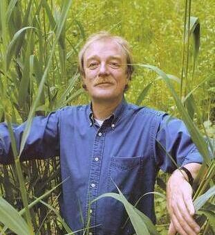 Het Leven en Werk van Midas Dekkers: Een Biografie - Journalisten