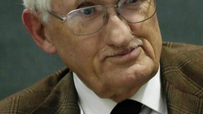 Jürgen Habermas: De Invloedrijke Denker van de Moderne Filosofie - Filosofen en Denkers